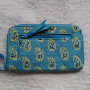 Vera Bradley Bundle of 5 Wallets